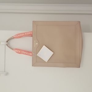 Michael Kors Totebag